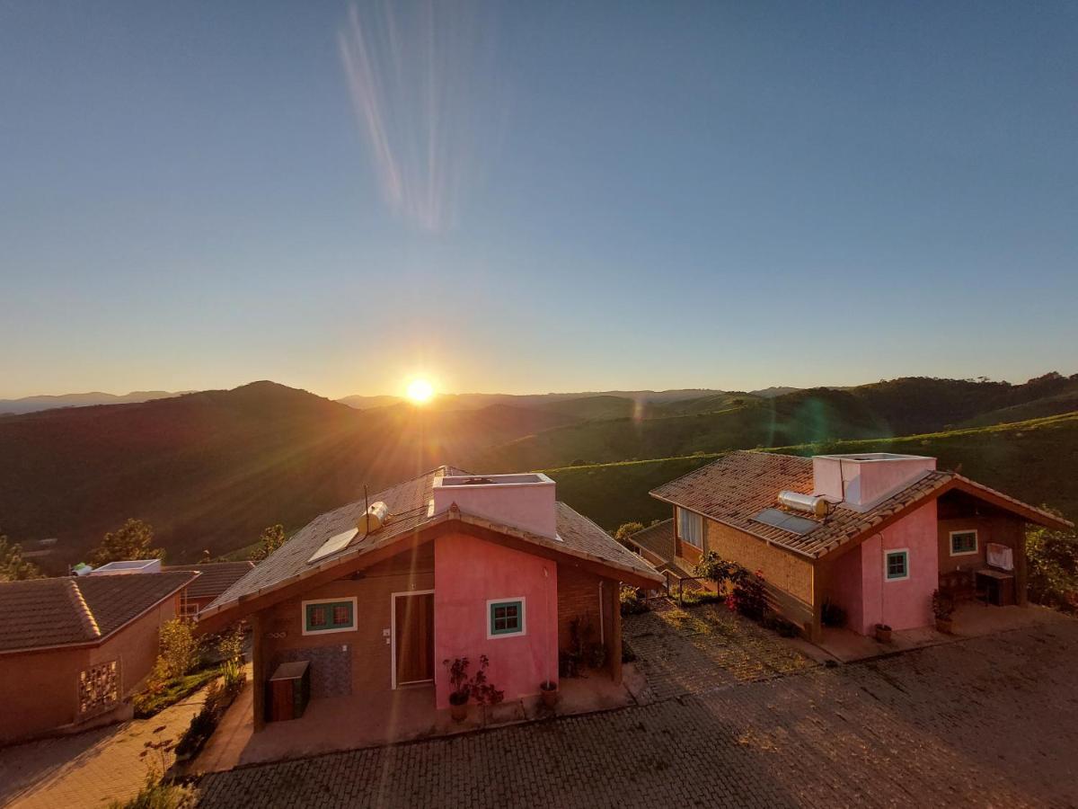 Chales Grande Vista - Refugio Da Alma クーニャ エクステリア 写真
